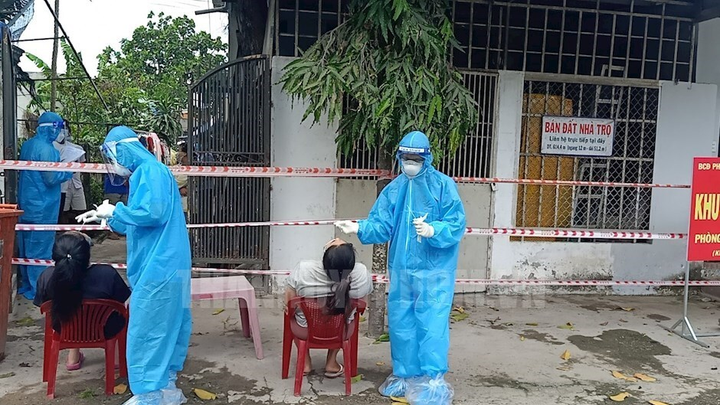 Bí thư Củ Chi: Huyện chống dịch thành công không phải do quyết định 'xé rào' - 2