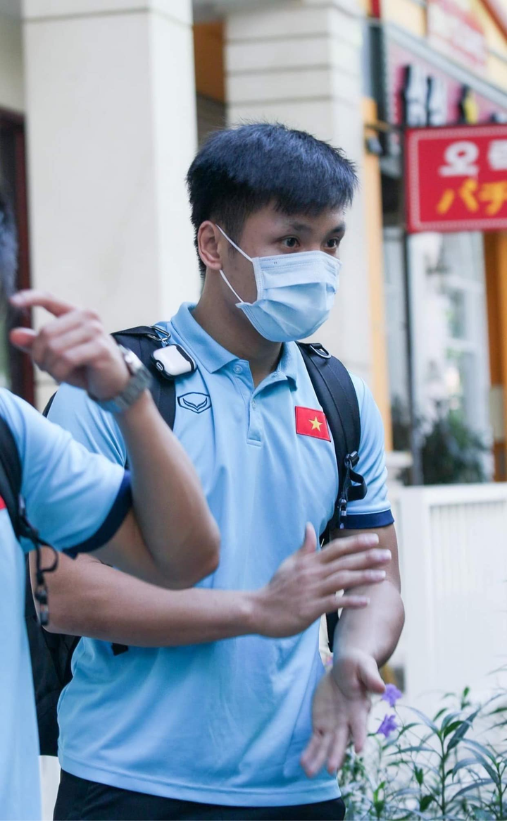 Chàng thủ môn góp công giúp tuyển Việt Nam thắng nghẹt thở tại World Cup Futsal - 8