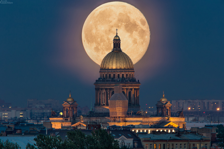 Choáng ngợp trước kiến trúc lộng lẫy ở ‘Thành phố của những cung điện’ - 9