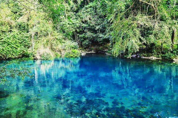 Dòng suối đẹp nhất Cao Bằng khoác màu ngọc bích huyền bí như tiên cảnh - 1