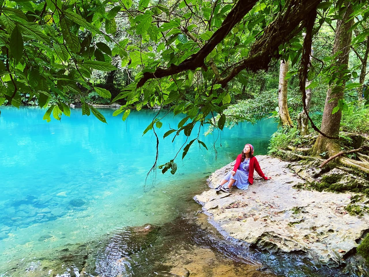 Dòng suối đẹp nhất Cao Bằng khoác màu ngọc bích huyền bí như tiên cảnh - 7