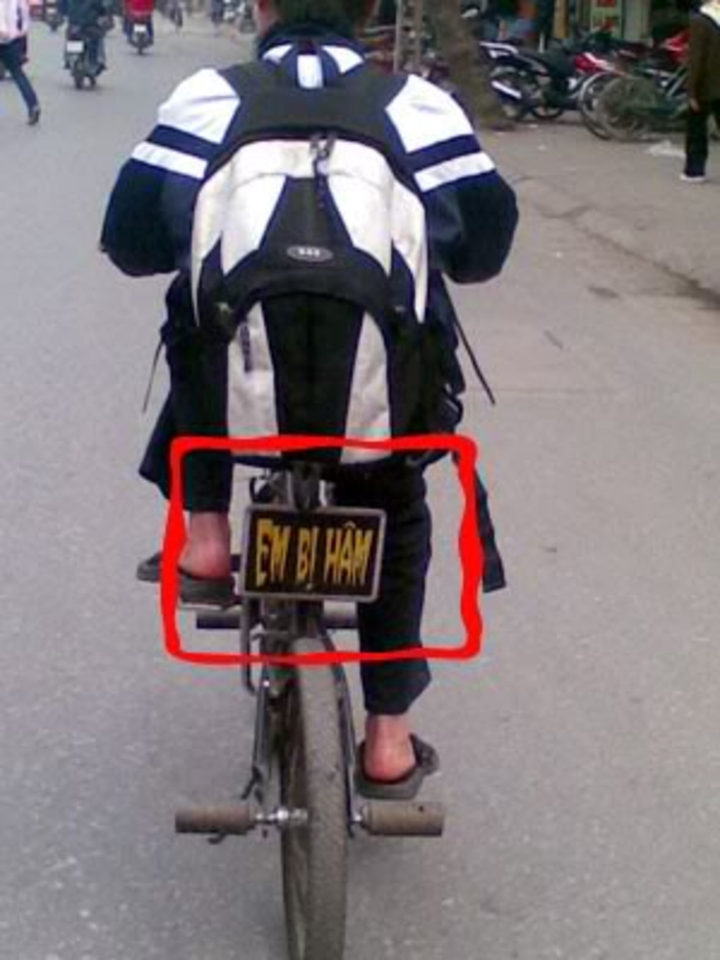 Đố ai nhịn được cười với những tấm biển thông báo bá đạo trên đường - 5