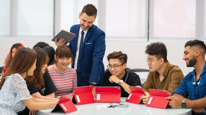 Tiếp tục giấc mơ du học cùng chương trình 'Du học không gián đoạn' tại BUV - 2