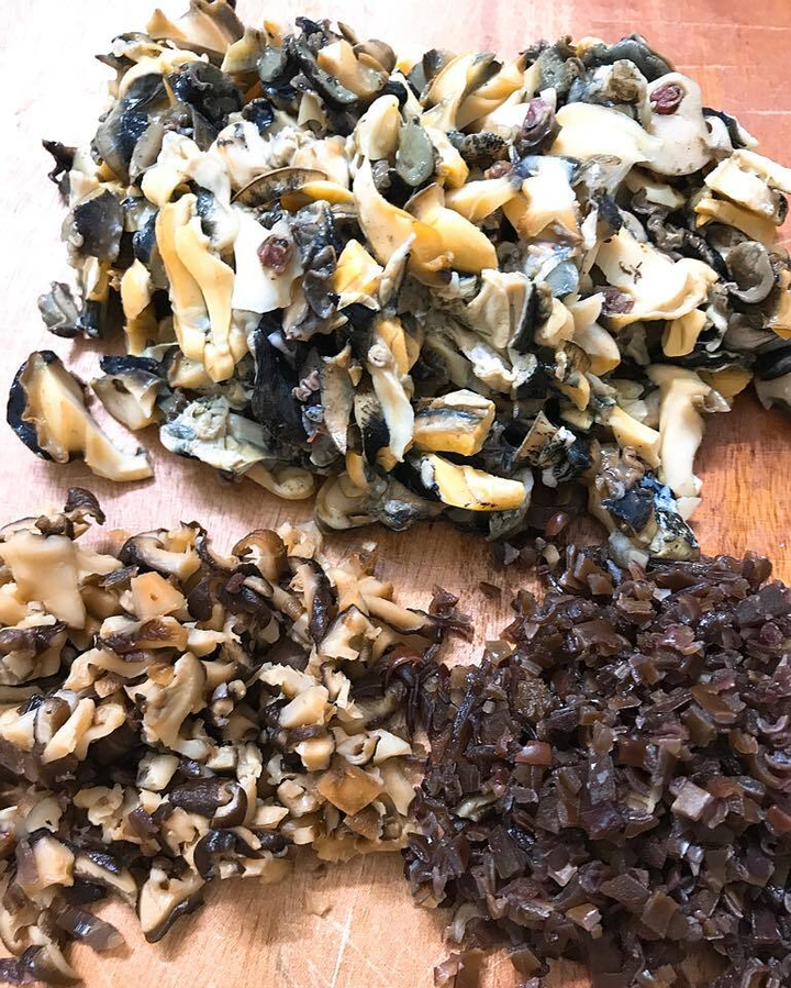 Bồi hồi nhớ mâm cỗ Trung thu xưa: Từ giò ốc đến bánh trái, giản dị mà ấm cúng - 6