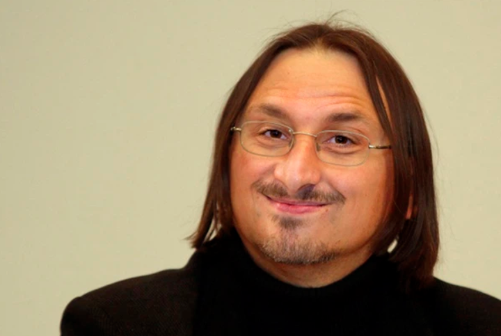 Bản sao hài hước của các siêu sao bóng đá: Messi và Ronaldo bản fake vẫn đỉnh - 8