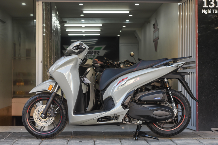 Chi tiết Honda SH 350i Thể thao tại Hà Nội - 3