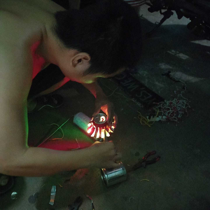 Dân mạng thi nhau check-in Trung thu bên chiếc lồng đèn tự chế huyền thoại - 5