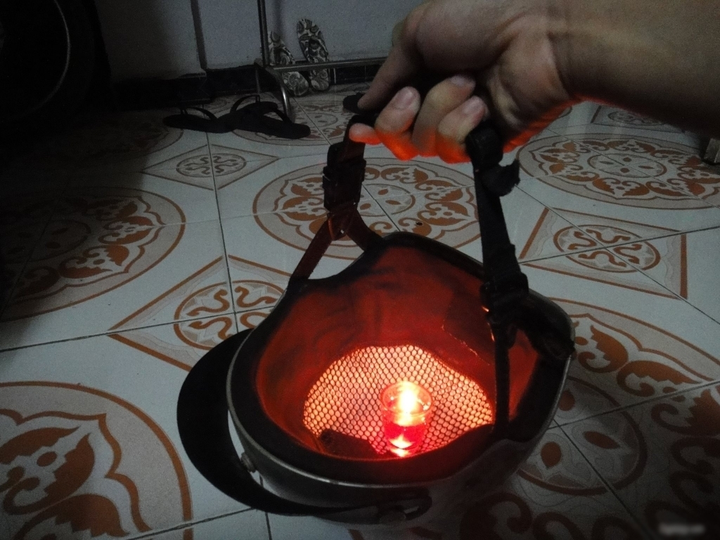 Cười ngất với muôn kiểu sáng tạo làm lồng đèn chơi Trung thu khi ở nhà - 2