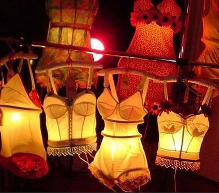 Cười ngất với muôn kiểu sáng tạo làm lồng đèn chơi Trung thu khi ở nhà - 11