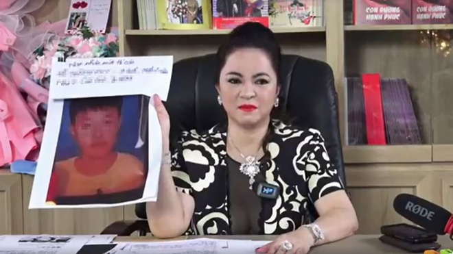 Đàm Vĩnh Hưng gửi đơn tố cáo bà Nguyễn Phương Hằng - 1