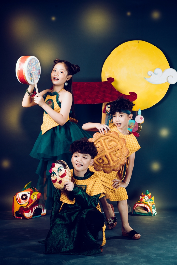 Cháu trai ca sĩ Ngọc Sơn hoá chú Cuội trong bộ ảnh đón Trung thu 2021 - 7