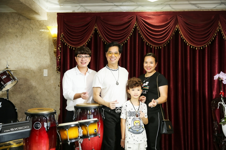 Cháu trai ca sĩ Ngọc Sơn hoá chú Cuội trong bộ ảnh đón Trung thu 2021 - 13