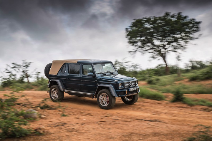 Mercedes-Maybach G 650 Landaulet - SUV đắt giá nhất thế giới - 3