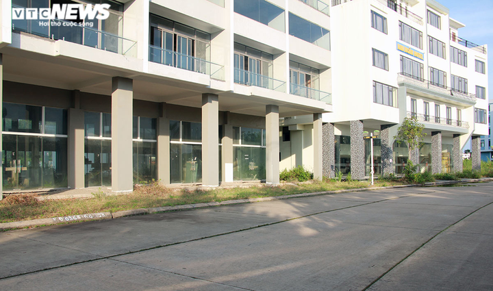 Hình ảnh đối lập ở Quảng Ninh sau ngày khôi phục lại nhiều hoạt động - 22