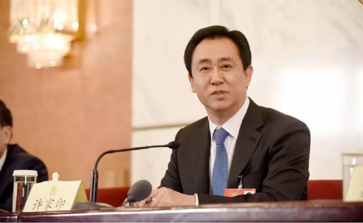 Tỷ phú nào đứng sau 'bom nợ' Evergrande? - 1
