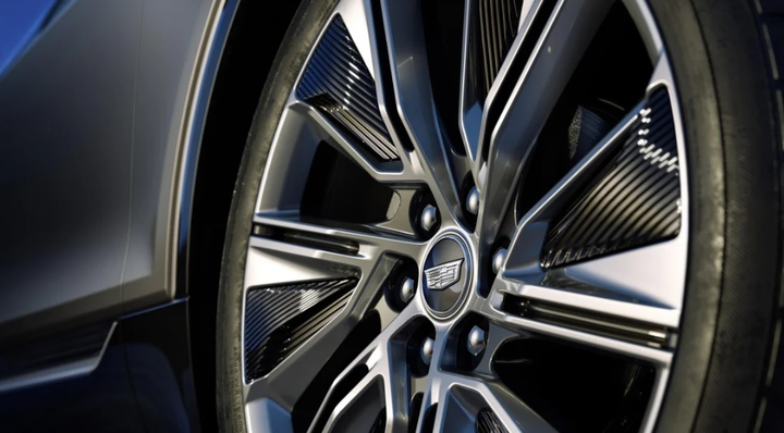 Chi tiết mẫu SUV điện Cadillac Lyriq 2023 'cháy hàng' sau hơn 10 phút mở bán - 8