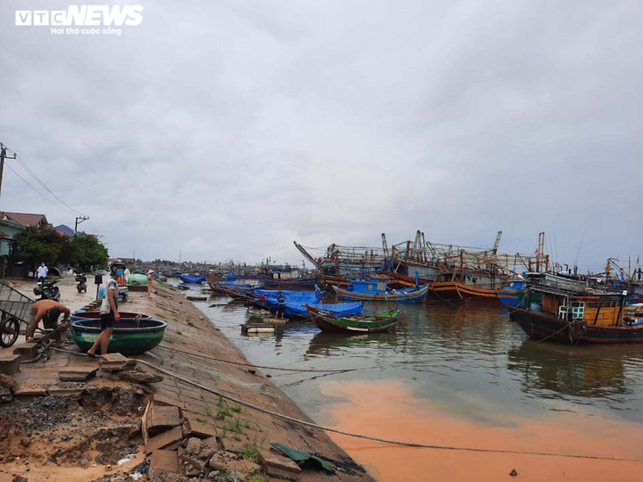 Các tỉnh miền Trung - Tây Nguyên gấp rút chuẩn bị ứng phó với bão số 6 - 1