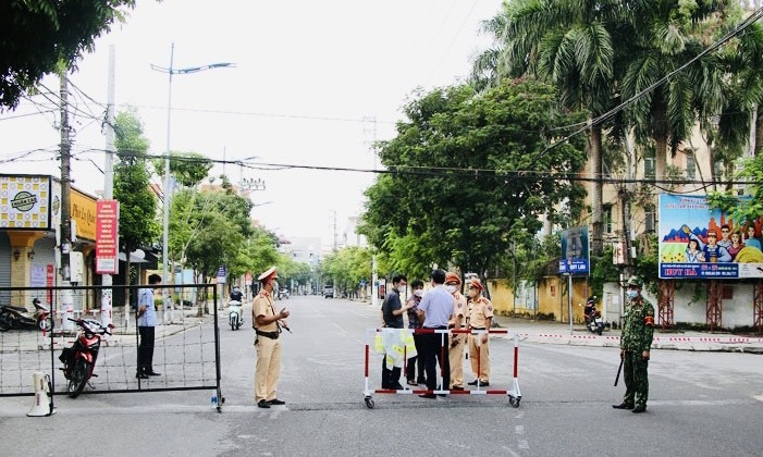 Hà Nam giãn cách xã hội toàn thành phố Phủ Lý - 1