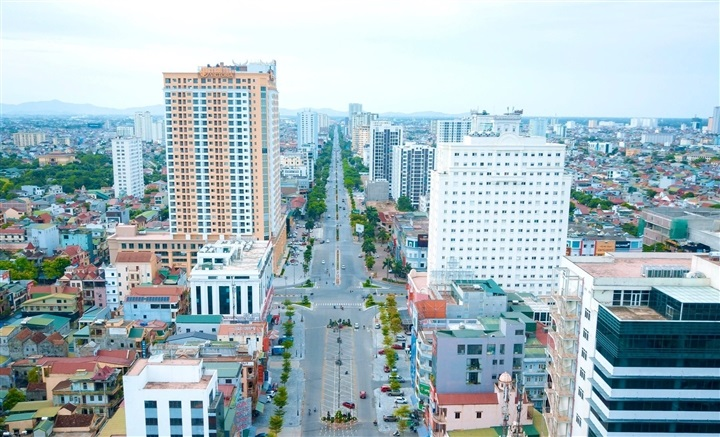 Thành phố Vinh giảm mức giãn cách xã hội - 1