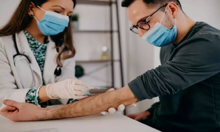 4 nhóm đối tượng có nguy cơ mắc COVID-19 kéo dài cao nhất - 6