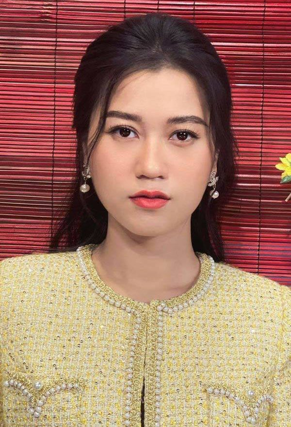 Mẹ Lâm Vỹ Dạ từng là á hậu, nhan sắc kiêu sa