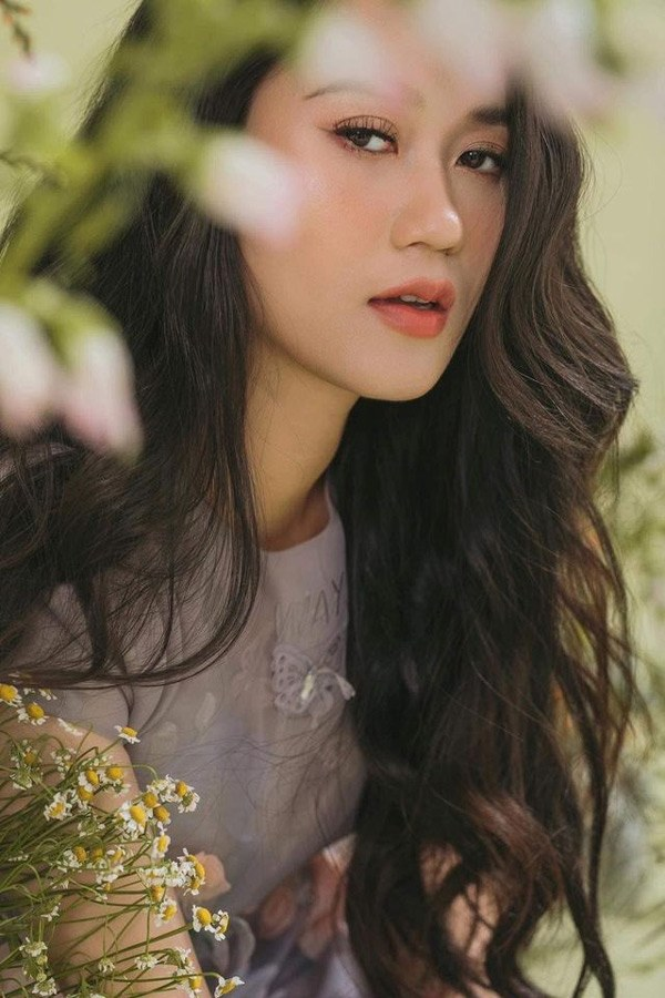 Mẹ Lâm Vỹ Dạ từng là á hậu, nhan sắc kiêu sa