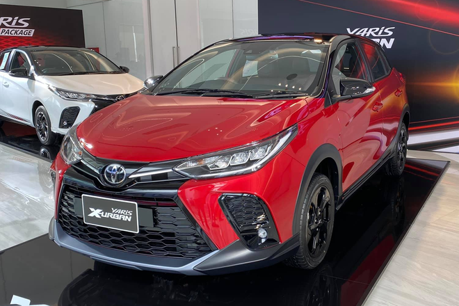 Chi tiết Toyota Yaris X-Urban vừa ra mắt - 1