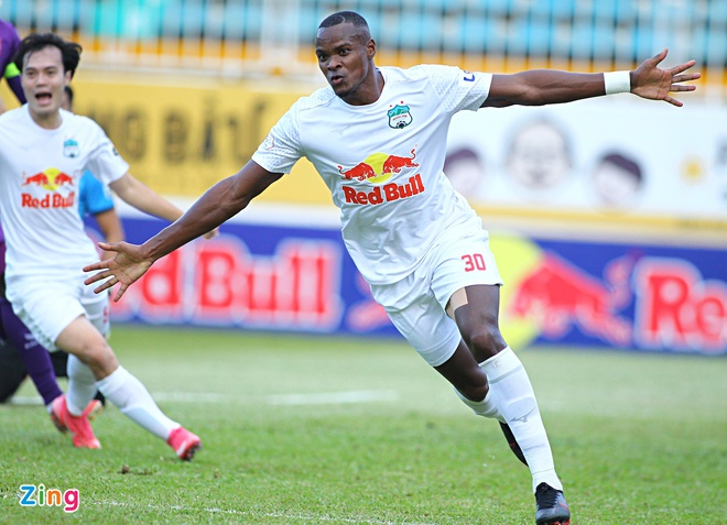 HAGL gia hạn hợp đồng với ngoại binh Brazil - 1