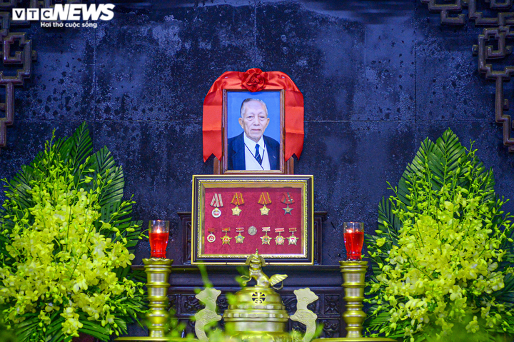 Ảnh: Xúc động lễ tang 'Hùm xám đường số 4' - Trung tá Đặng Văn Việt - 9