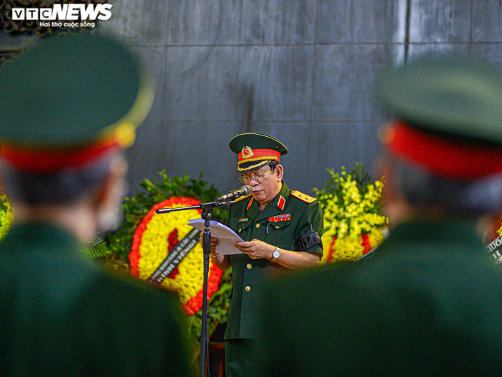 Ảnh: Xúc động lễ tang 'Hùm xám đường số 4' - Trung tá Đặng Văn Việt - 10