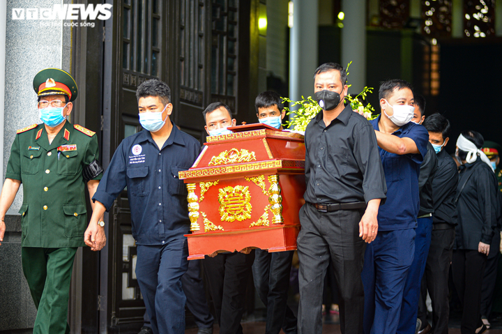 Ảnh: Xúc động lễ tang 'Hùm xám đường số 4' - Trung tá Đặng Văn Việt - 13