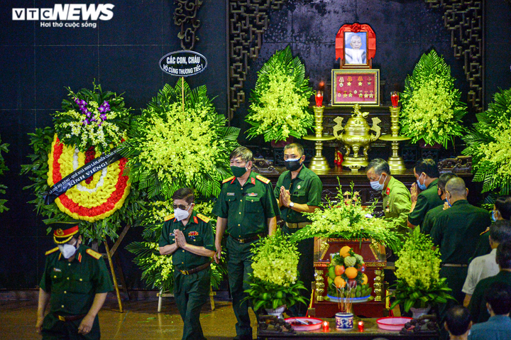 Ảnh: Xúc động lễ tang 'Hùm xám đường số 4' - Trung tá Đặng Văn Việt - 4