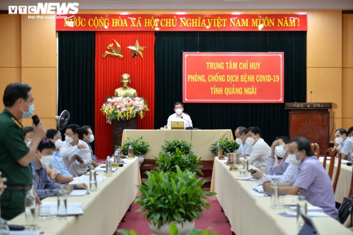 Chủ tịch Quảng Ngãi: 'Khoanh vùng rộng nhưng phong tỏa hẹp nhất có thể' - 1