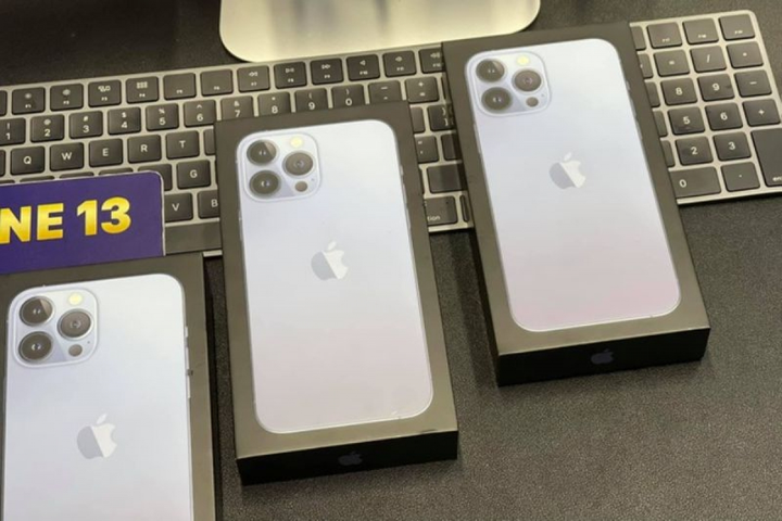 Vừa bán ra, iPhone 13 series đã gặp sự cố - 1