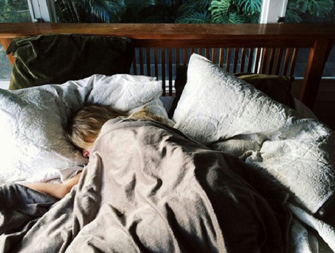 Thói quen trùm chăn kín mặt khi ngủ tai hại đến mức nào? - 3