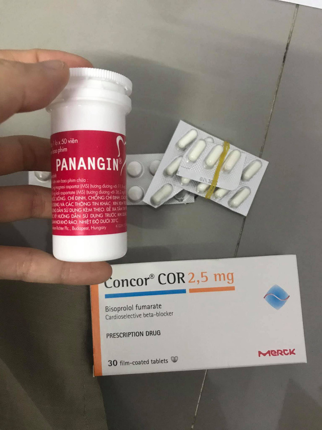 Cô gái bị rối loạn nhịp tim nặng, phải đeo máy theo dõi tim vì... có người yêu - 3