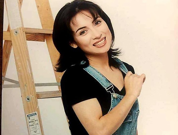 Phi Nhung: Tuổi thơ thiếu thốn, vất vả thành danh và cả đời nuôi con 'thiên hạ' - 2