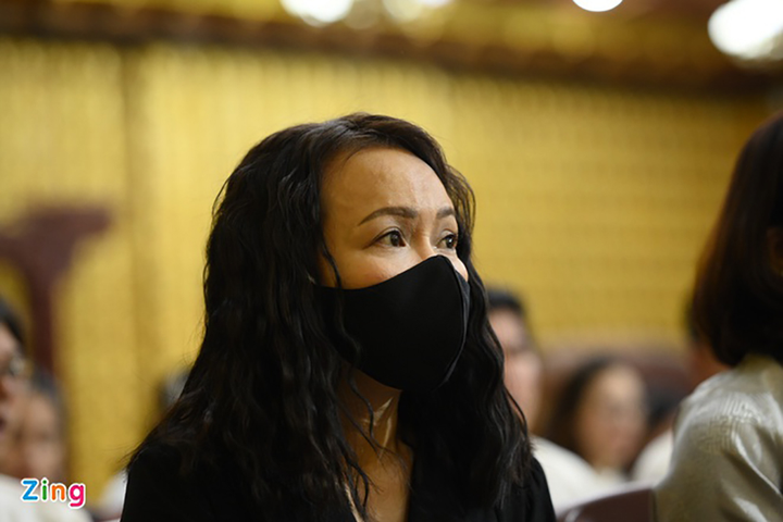 3 lần Việt Hương được gia đình sao Việt ủy quyền: Nén nước mắt để lo hậu sự - 4