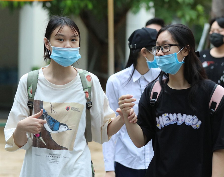 Điểm thi không đánh giá đúng chất lượng thí sinh: Nên bỏ thi tốt nghiệp THPT? - 2