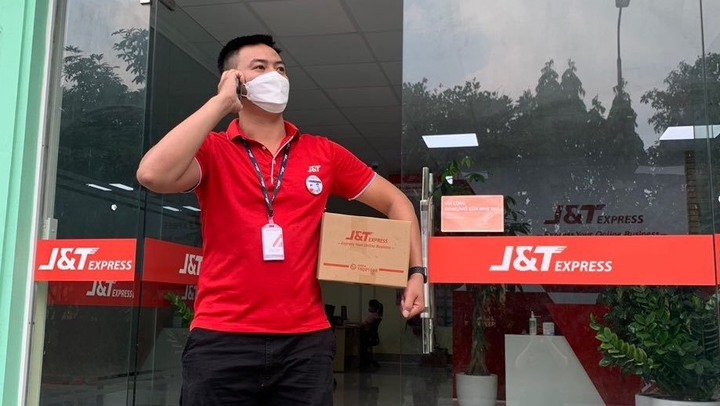 Trên chặng đường vận chuyển - lan tỏa yêu thương của cộng đồng doanh nghiệp - 1