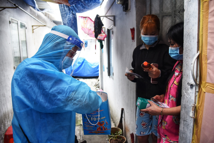 Phó Thủ tướng Vũ Đức Đam: Quân đội chưa rút khỏi TP.HCM - 2