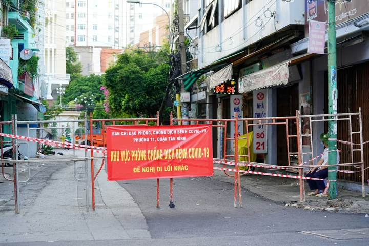 Địa phương thứ 9 tại TP.HCM kiểm soát được dịch COVID-19 - 1