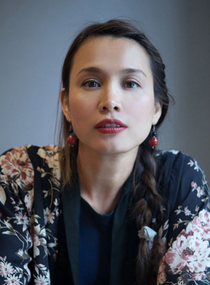 Hoa hậu kỳ lạ nhất Việt Nam: Đẹp 'ngoài khuôn khổ', thoải mái khoe đầu bạc - 4