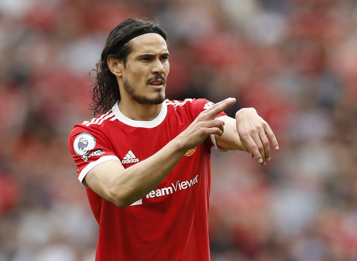 Dựa vào Ronaldo - Cavani, HLV Solskjaer khó giữ ghế ở Man Utd - 3