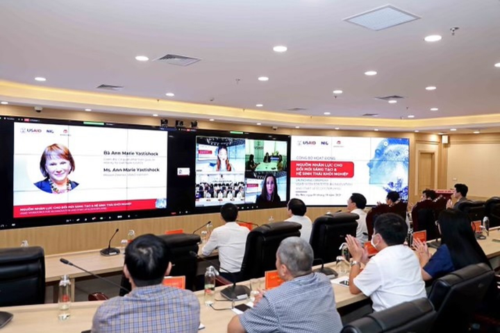 Mỹ giúp Việt Nam thúc đẩy chuyển đổi kinh tế số - 1