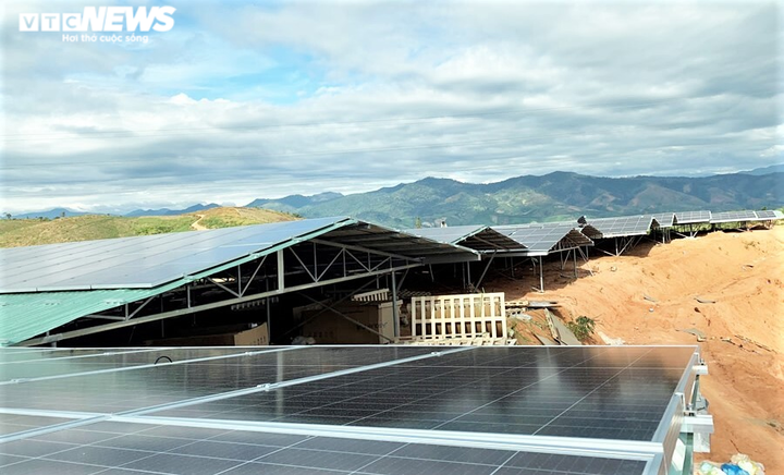 Nghịch lý thế giới khủng hoảng thiếu điện, Việt Nam ế đầy - 1