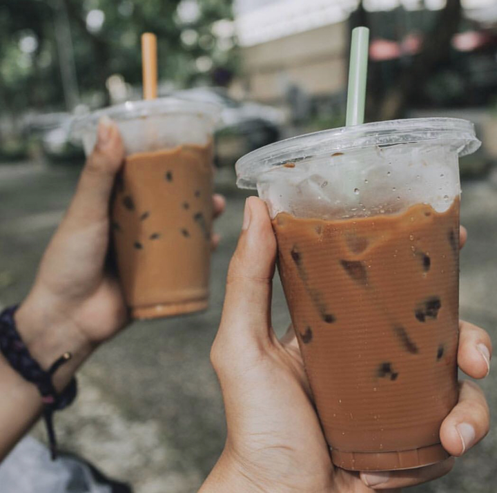 Bánh mì - cà phê bệt 'đắt như tôm tươi' khi Sài Gòn nới lỏng: Ăn cho đã cơn thèm - 7