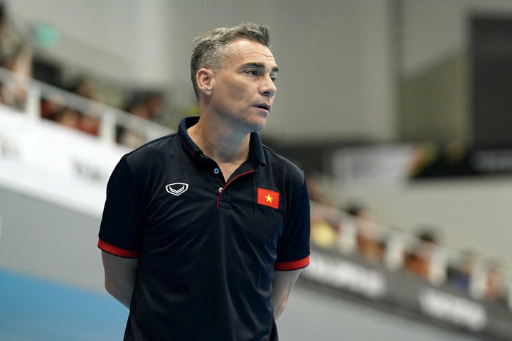 Futsal Việt Nam: 10 năm tầm sư học đạo, chinh phục giấc mơ World Cup - 4