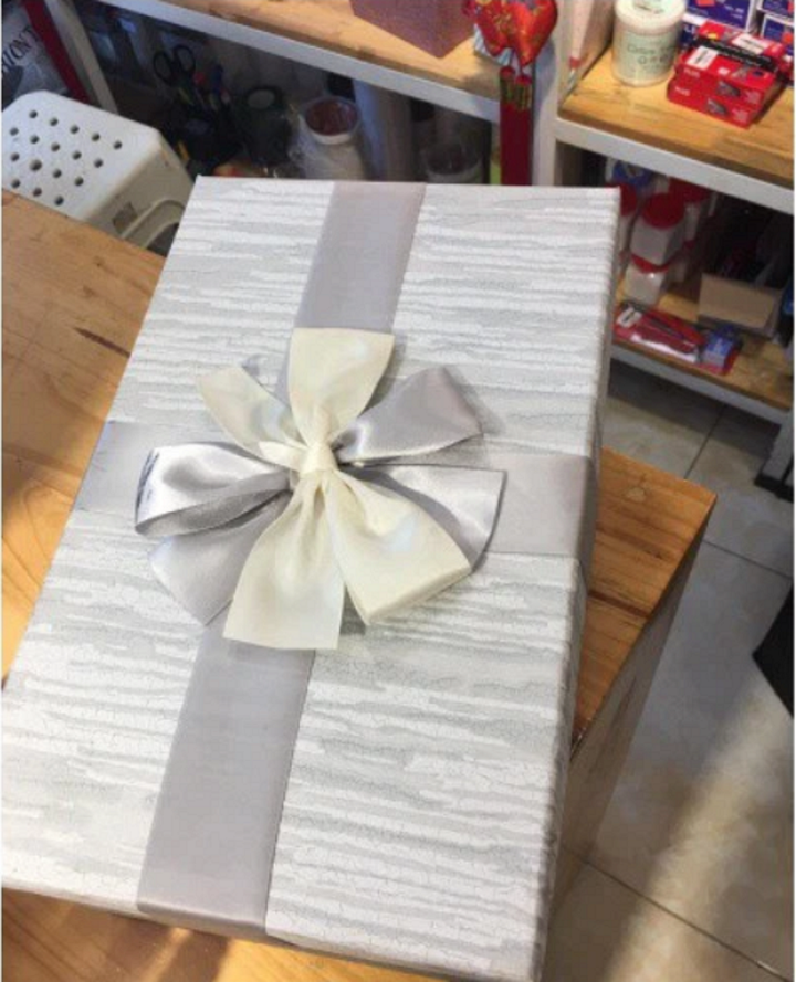 Chàng trai mua xô và nước mắm tặng người yêu cũ, ý nghĩa món quà gây ‘đau đầu’ - 2