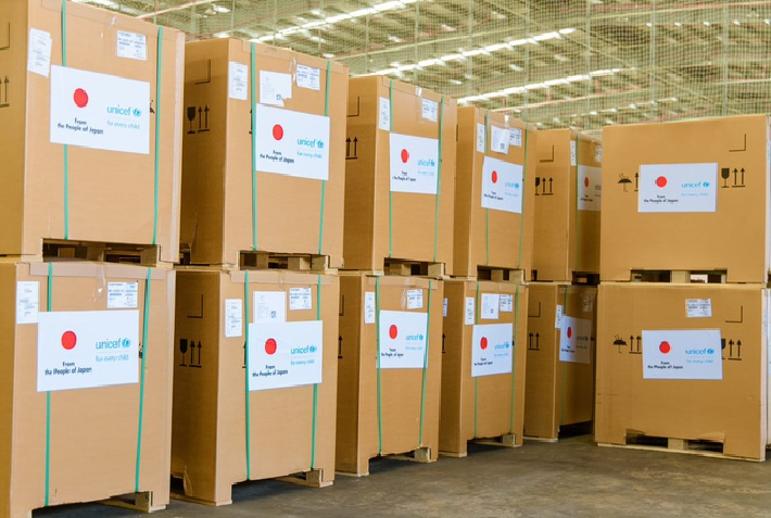 Việt Nam nhận 300 tủ lạnh bảo quản vaccine do Nhật tài trợ - 2